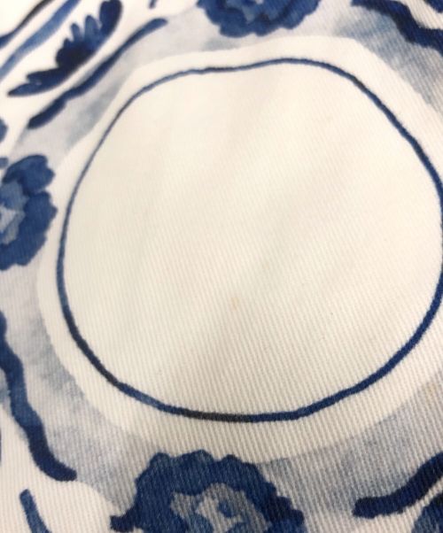 SEVEN TEN by MIHO KAWAHITO（セブン テン バイ ミホ カワヒト）SEVEN TEN by MIHO KAWAHITO (セブン テン バイ ミホ カワヒト) ブルーアンドホワイトプリントドレス ブルー×ホワイト サイズ:Mの古着・服飾アイテム