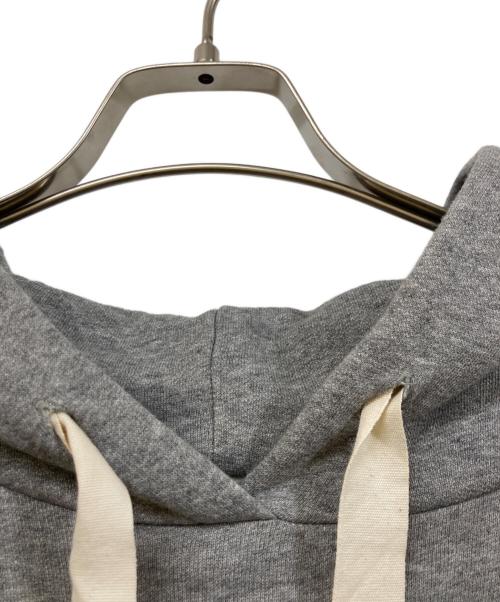 MM6 Maison Margiela（エムエムシックスメゾンマルジェラ）MM6 Maison Margiela (エムエムシックス メゾンマルジェラ) プルオーバーパーカー グレー サイズ:Sの古着・服飾アイテム