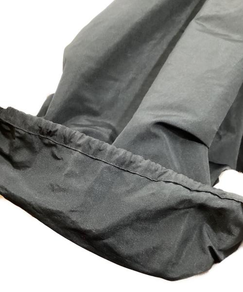 MSGM（エムエスジーエム）MSGM (エムエスジーエム) バルーンスリーブ クロップドタフタシャツ ブラック サイズ:40の古着・服飾アイテム