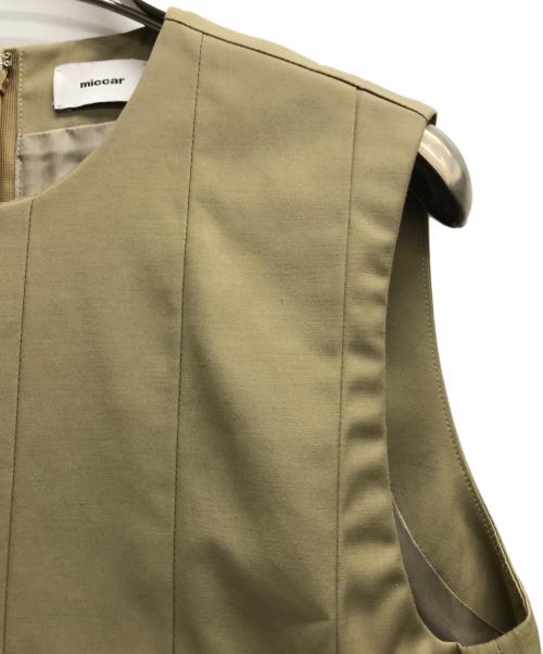 miccar（ミカール）miccar (ミカール) ノースリーブワンピース ベージュ サイズ:Freeの古着・服飾アイテム