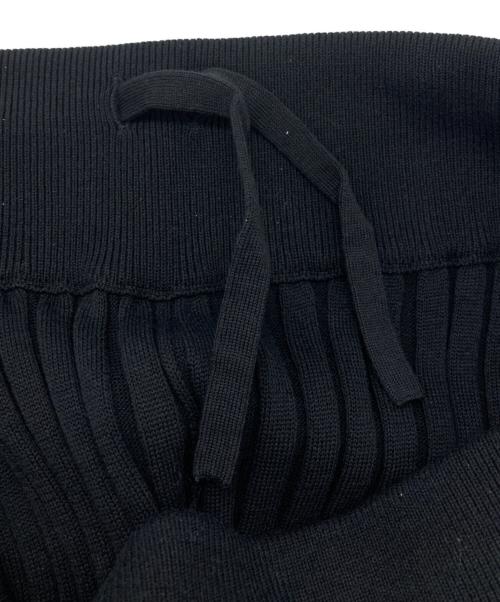 HYKE（ハイク）HYKE (ハイク) WIDE RIBBED SWEATER PANTS ブラック サイズ:2の古着・服飾アイテム