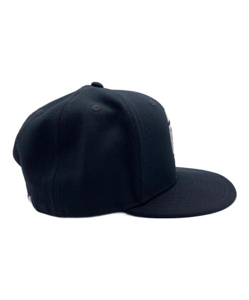 New Era（ニューエラ）New Era (ニューエラ) FREELYH F//H LOGO CAP ネイビーの古着・服飾アイテム
