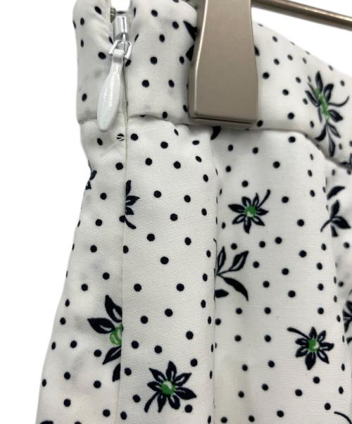 SLOBE IENA（スローブ イエナ）SLOBE IENA (スローブ イエナ) フラワードットスカート ホワイト サイズ:38の古着・服飾アイテム