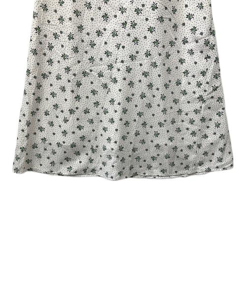 SLOBE IENA（スローブ イエナ）SLOBE IENA (スローブ イエナ) フラワードットスカート ホワイト サイズ:38の古着・服飾アイテム