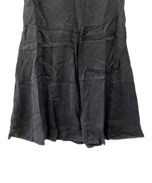 LE GLAZIK（ル グラジック）LE GLAZIK (ル グラジック) キュプラギャザーフレアスカート ネイビー サイズ:36の古着・服飾アイテム