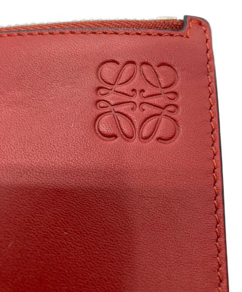 LOEWE（ロエベ）LOEWE (ロエベ) クラッチバッグ レッドの古着・服飾アイテム