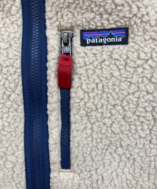 Patagonia（パタゴニア）Patagonia (パタゴニア) レトロ・パイル・ジャケット ベージュ サイズ:SIZE Mの古着・服飾アイテム