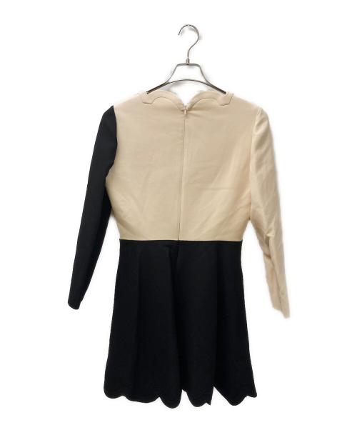 VALENTINO（ヴァレンティノ）VALENTINO (ヴァレンティノ) スカラップデザインドレス サイズ:42の古着・服飾アイテム