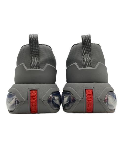 PRADA（プラダ）PRADA (プラダ) コリジョン エアースニーカー グレー サイズ:7 1/2の古着・服飾アイテム