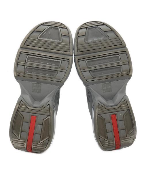 PRADA（プラダ）PRADA (プラダ) コリジョン エアースニーカー グレー サイズ:7 1/2の古着・服飾アイテム