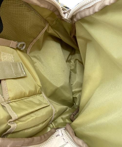 F/CE.（エフシーイー）F/CE. (エフシーイー) 950 TRAVEL BP ベージュの古着・服飾アイテム