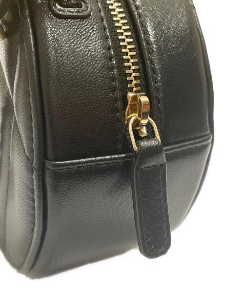 CHANEL（シャネル）CHANEL (シャネル) シャネル19　チェーンショルダーバッグ ブラックの古着・服飾アイテム