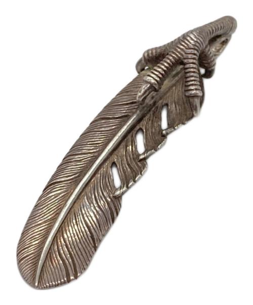 Tady & King（タディアンドキング）Tady & King (タディアンドキング) 銀爪フェザーペンダントトップ シルバーの古着・服飾アイテム