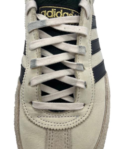 adidas（アディダス）adidas (アディダス) スニーカー アイボリー サイズ:26の古着・服飾アイテム