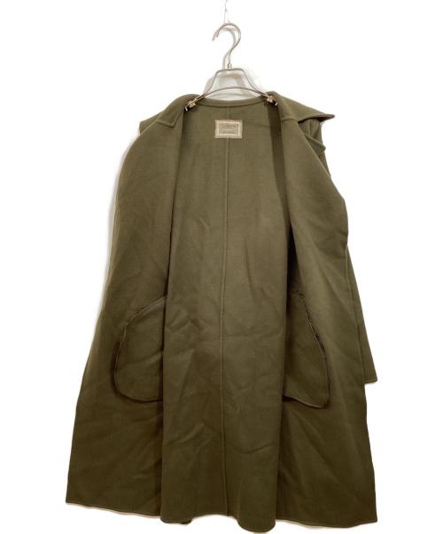 FOXEY BOUTIQUE（フォクシー ブティック）FOXEY BOUTIQUE (フォクシー ブティック) カシミヤガウンコート オリーブ サイズ:Freeの古着・服飾アイテム