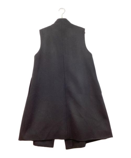 FOXEY NEWYORK（フォクシーニューヨーク）FOXEY NEWYORK (フォクシーニューヨーク) ノースリーブコート ブラック サイズ:38の古着・服飾アイテム