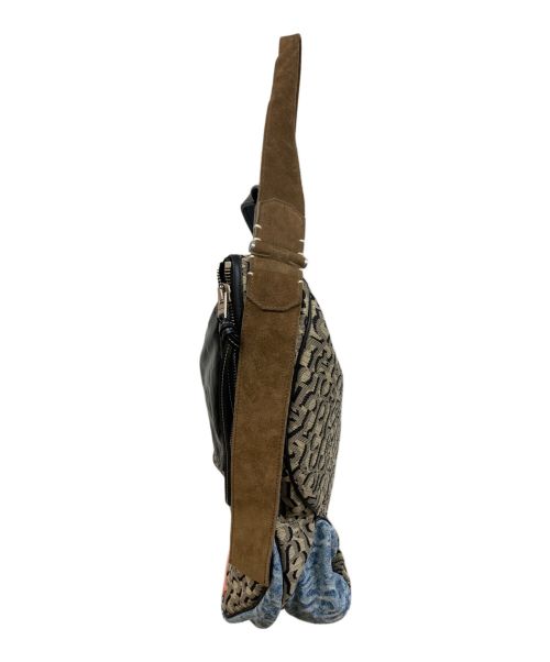 Acne studios（アクネ ストゥディオス）Acne studios (アクネ ストゥディオス) モノグラムパッチワークハンドバッグ インディゴ×ベージュの古着・服飾アイテム