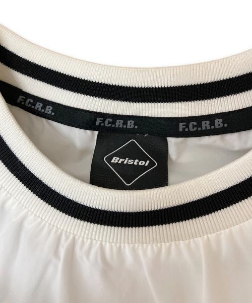F.C.R.B.（エフシーレアルブリストル）F.C.R.B. (エフシーレアルブリストル) AUTHENTIC LOGO RIBBED TRAINING PISTE　FCRB-222009 ホワイト サイズ:Mの古着・服飾アイテム