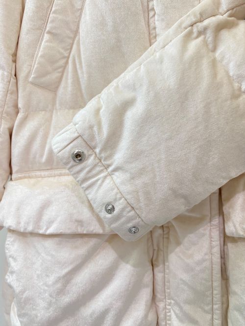 MONCLER（モンクレール）MONCLER (モンクレール) ハイネックダウンジャケット ベージュ サイズ:1の古着・服飾アイテム