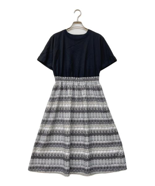 BLUE LABEL CRESTBRIDGE（ブルーレーベルクレストブリッジ）BLUE LABEL CRESTBRIDGE (ブルーレーベルクレストブリッジ) ドッキングワンピース ブラック サイズ:36の古着・服飾アイテム