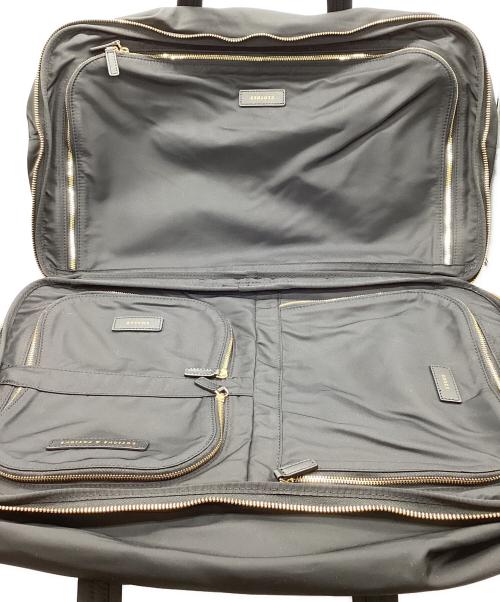 ANYA HINDMARCH（アニヤ・ハインドマーチ）ANYA HINDMARCH (アニヤハインドマーチ) 24 HOURバッグ ブラックの古着・服飾アイテム