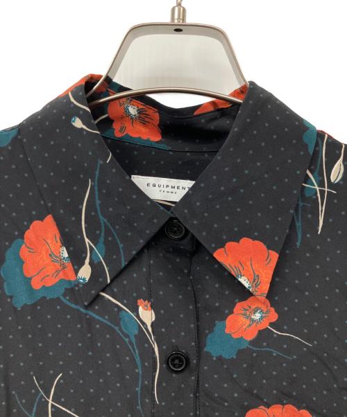 equipment femme（エキップモン フェム）equipment femme (エキップモン フェム) シルク花柄ブラウス ブラック サイズ:Sの古着・服飾アイテム