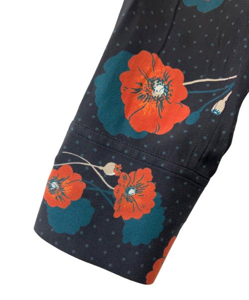 equipment femme（エキップモン フェム）equipment femme (エキップモン フェム) シルク花柄ブラウス ブラック サイズ:Sの古着・服飾アイテム