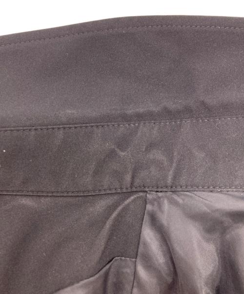 BLUE LABEL CRESTBRIDGE（ブルーレーベルクレストブリッジ）BLUE LABEL CRESTBRIDGE (ブルーレーベルクレストブリッジ) ドライツイルワンピース ブラック サイズ:38の古着・服飾アイテム