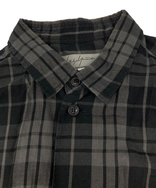 Yohji Yamamoto pour homme（ヨウジヤマモト プールオム）Yohji Yamamoto pour homme (ヨウジヤマモト プールオム) ビッグオーバー半袖チェックシャツ グレー サイズ:2の古着・服飾アイテム