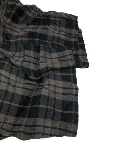 Yohji Yamamoto pour homme（ヨウジヤマモト プールオム）Yohji Yamamoto pour homme (ヨウジヤマモト プールオム) ビッグオーバー半袖チェックシャツ グレー サイズ:2の古着・服飾アイテム