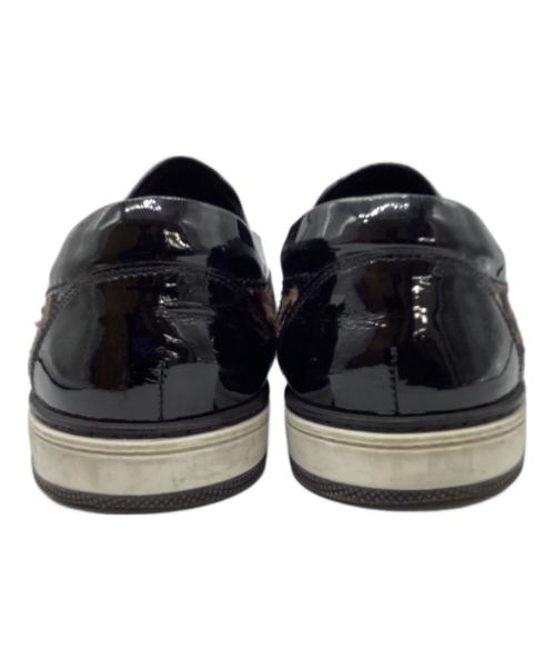 JIMMY CHOO（ジミーチュウ）JIMMY CHOO (ジミーチュウ) GROVE スリッポン ブラウン サイズ:サイズ表記なしの古着・服飾アイテム