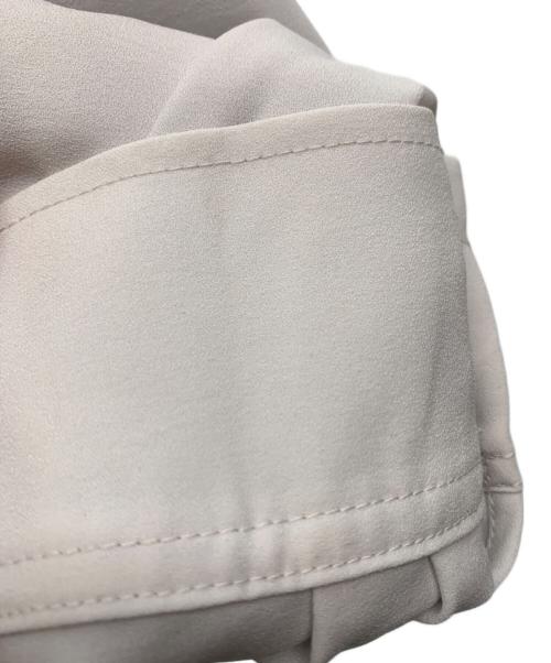 SHIPS（シップス）SHIPS (シップス) ストレッチ ジョーゼット プリーツ ブラウス グレー サイズ:S 未使用品の古着・服飾アイテム