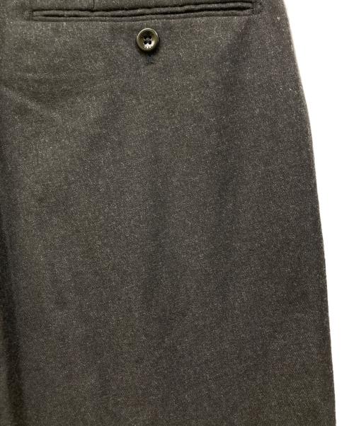 INCOTEX（インコテックス）INCOTEX (インコテックス) テーパードパンツ グレー サイズ:44の古着・服飾アイテム