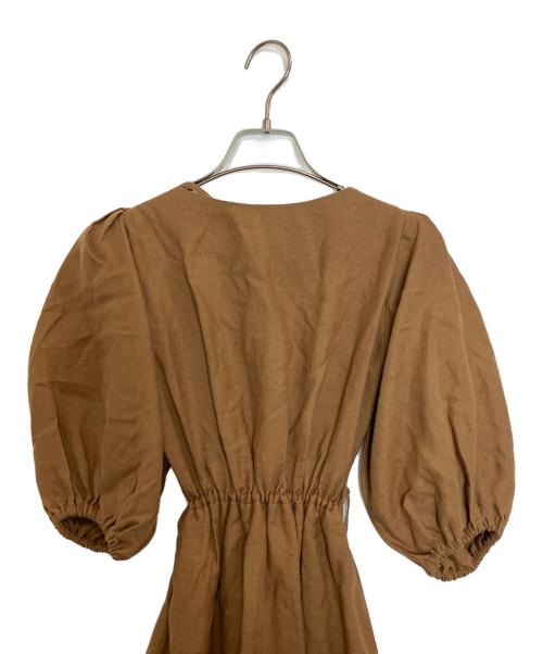 mie（ミィ）mie (ミィ) バックオープンリネンワンピース ブラウン サイズ:9の古着・服飾アイテム