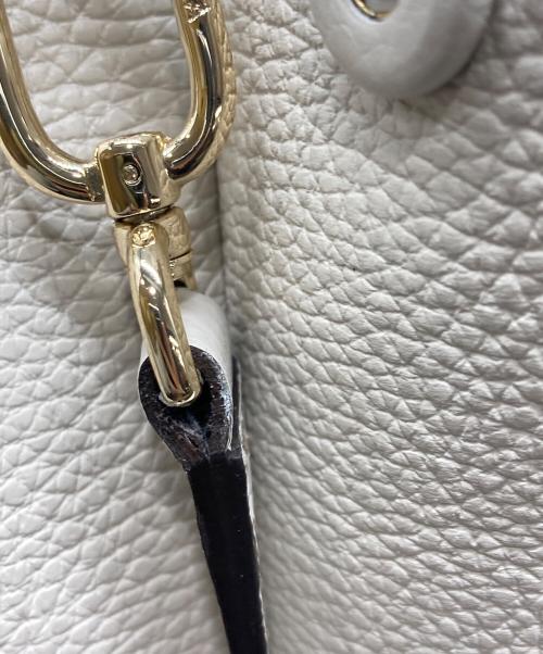 FURLA（フルラ）FURLA (フルラ) PRIMULA S TOTE ホワイトの古着・服飾アイテム