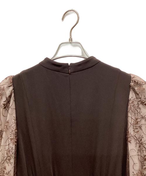 ANDRESD（アンドレスド）ANDRESD (アンドレスド) スリーブエンブロイダリードレス ブラウン サイズ:Lの古着・服飾アイテム