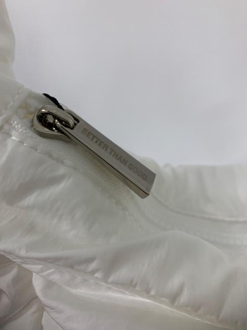 BETTER THAN GOOD（ベターザングッド）BETTER THAN GOOD (ベターザングッド) PADDED ROUND BAG ホワイト サイズ:-の古着・服飾アイテム