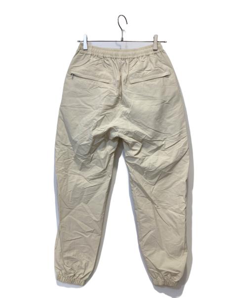 uniform experiment（ユニフォームエクスペリメント）uniform experiment (ユニフォームエクスペリメント) SUPPLEX LOOSE FIT JOGGER PANTS アイボリー サイズ:1の古着・服飾アイテム