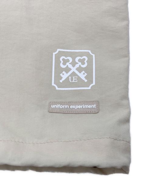 uniform experiment（ユニフォームエクスペリメント）uniform experiment (ユニフォームエクスペリメント) SUPPLEX STAND COLLAR JACKET アイボリー サイズ:2の古着・服飾アイテム