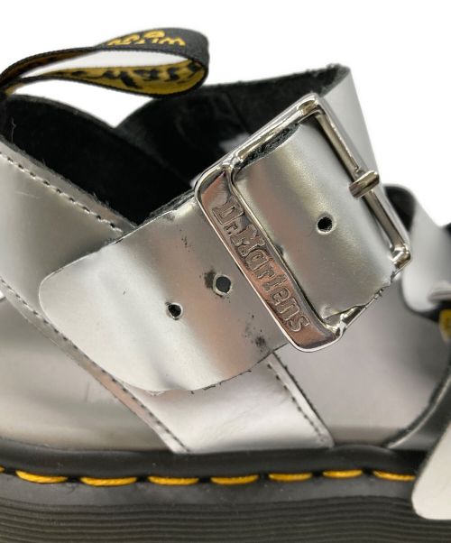 Dr.Martens（ドクターマーチン）Dr.Martens (ドクターマーチン) GRYPHON シルバー サイズ:26㎝の古着・服飾アイテム