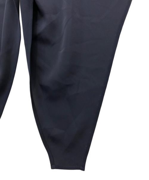 hatra（ハトラ）hatra (ハトラ) フロントカットパンツ ネイビー サイズ:1の古着・服飾アイテム