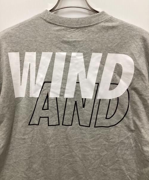 WIND AND SEA（ウィンダンシー）WIND AND SEA (ウィンダンシー) ロゴプリントTシャツ グレー サイズ:XLの古着・服飾アイテム