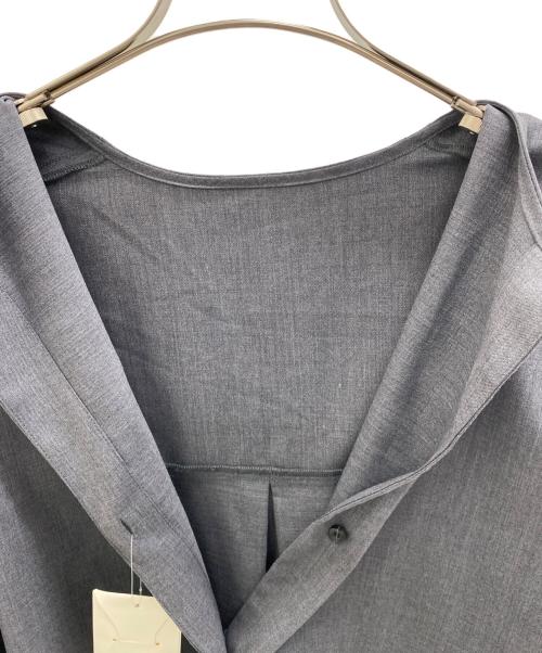 JOURNAL STANDARD（ジャーナルスタンダード）JOURNAL STANDARD (ジャーナルスタンダード) ウォッシャブルTWブラウス グレー サイズ:F 未使用品の古着・服飾アイテム