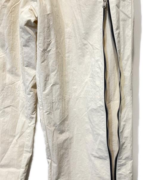 unknown（アンノーン）Unknown (アンノーン) Cream Tonal Zip Track Pants アイボリー サイズ:Lの古着・服飾アイテム