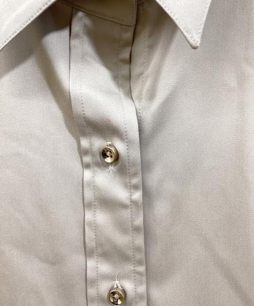 Loungedress（ラウンジドレス）Loungedress (ラウンジドレス) サテンBIGシャツ ベージュ サイズ:Fの古着・服飾アイテム