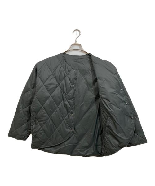 The Loft labo（ザロフトラボ）The Loft labo (ザロフトラボ) NANGA (ナンガ) REVERSIBLE QUILTING DOWN CARDIGAN チャコールグレー サイズ:SIZE 2の古着・服飾アイテム
