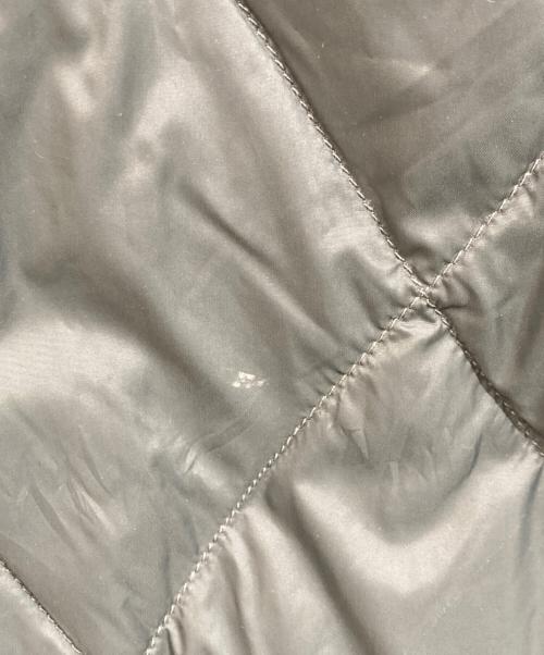The Loft labo（ザロフトラボ）The Loft labo (ザロフトラボ) NANGA (ナンガ) REVERSIBLE QUILTING DOWN CARDIGAN チャコールグレー サイズ:SIZE 2の古着・服飾アイテム