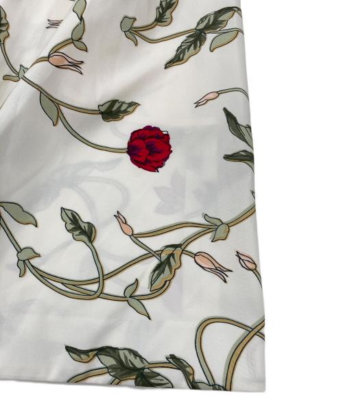 BALLSEY（ボールジィ）BALLSEY (ボールジィ) フラワープリントスカート 11-05-81-05033-HN ホワイト サイズ:34 未使用品の古着・服飾アイテム