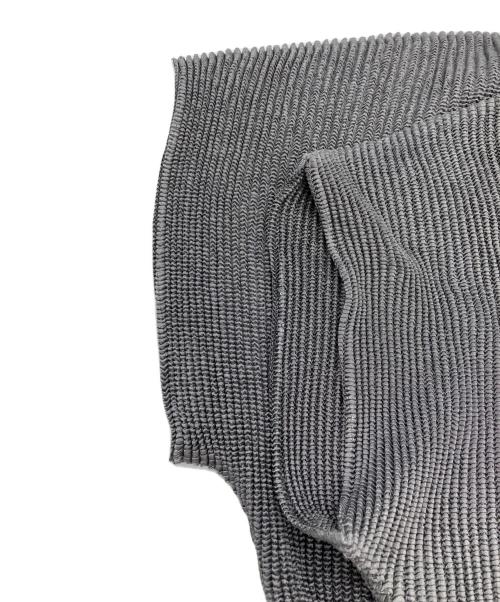 SPECCHIO（スペッチオ）SPECCHIO (スペッチオ) ノースリーブプリーツワンピース グレー サイズ:40の古着・服飾アイテム