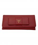 PRADAプラダ）の古着「長財布」｜レッド